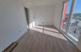 Apartament finisat cu CF, 3 camere, 2 bai, orientat Sus-Vest, zona Regal, Baciu