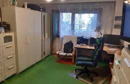 Apartament cu o camera, decomandat, balcon, 38 mp, zona Calea Floresti