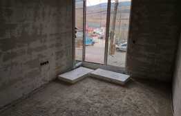 Apartament 3 camere semidecomandate, 58mp, Iris