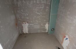 Penthouse cu 3 camere, terasa + balcon, semifinisat! Zona strazii Eroilor!