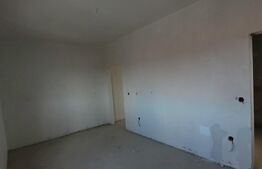 Penthouse cu 3 camere, terasa + balcon, semifinisat! Zona strazii Eroilor!