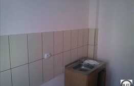 Apartament 1 camera, 35,5 mp, balcon 5,8 mp,  zona strazii Porii