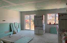 Casa de vanzare noua P+1 semifinisata, in Chinteni