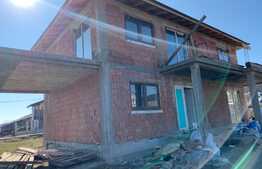 Casa de vanzare noua P+1 semifinisata, in Chinteni