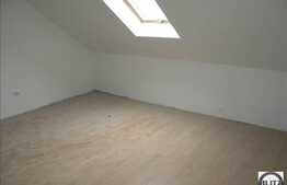 Apartament la mansarda de vanzare cu 2 camere, 39 mp, la 5 minute de Gara