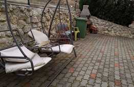 Casa finisata, mobilata, garaj, Borhanci!