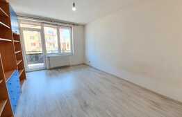 3 camere, etaj 1, parcare, zona strazii Tineretului!