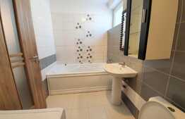 3 camere, etaj 1, parcare, zona strazii Tineretului!