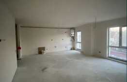 Posibilitate recompartimentare ! 60 mp, intermediar, parcare subterana