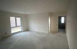 Posibilitate recompartimentare ! 60 mp, intermediar, parcare subterana