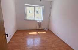 Apartament 3 camere zona Astra, ideal pentru investitie