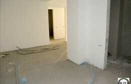 Apartament 3 camere de vanzare, la 5 minute de Gara. Semifinisat!