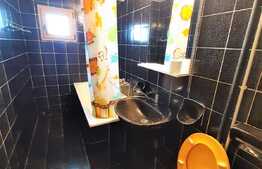 Apartament cu 3 camere, semidecomandat, 80 mp, zona strazii Calea Floresti