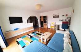 Apartament cu 3 camere, semidecomandat, 80 mp, zona strazii Calea Floresti