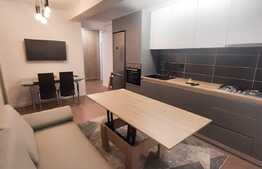 Apartament de lux, parcare, lift, etaj intermediar, zona Terra