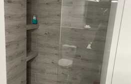 Apartament de lux, parcare, lift, etaj intermediar, zona Terra