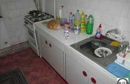 1 camera, 40 mp, finisat si mobilat clasic, boxa, zona strazii Bucuresti