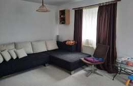 Casa de vanzare, 120 mp, 3 camere, Stupini