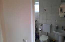 Casa de vanzare, 120 mp, 3 camere, Stupini