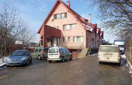 Casa 27 de camere Bartolomeu