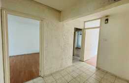 Apartament 4 camere, 78 mp, zona centrala 