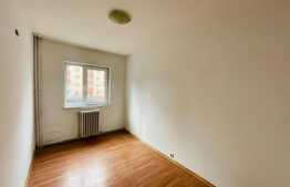 Apartament 4 camere, 78 mp, zona centrala 