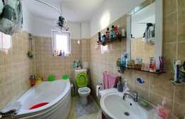 2 camere, la cheie, parcare! Zona strazii Eroilor!