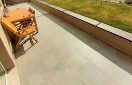 Apartament ultrafinisat cu gradina si terasa, 70mp, 2 bai, 2 parcari! Zona strazii Teilor!