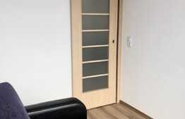 2 camere, decomandat, 32 mp, zona strazii Parang 