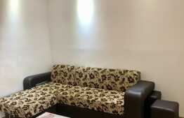 2 camere, decomandat, 32 mp, zona strazii Parang 