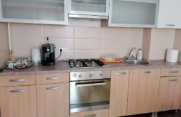 Apartament 2 camere, decomandat, zona Avangarden 3