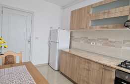 Apartament 2 camere decomandat, 53 mp, mobilat, utilat și parcare în zona Ghimbav!