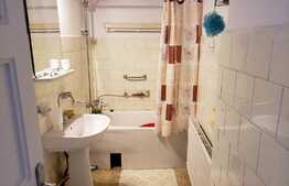 Apartament 2 camere, etaj intermediar, central