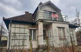 Casa individuala, 205 mp utili, teren 1171 mp, zona Florilor 