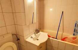 3 camere, decomandat, 70 mp, zona strazii Ion Mester