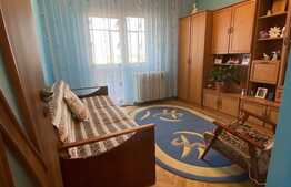 Apartament cu 3 camere, zona Aurel Vlaicu!