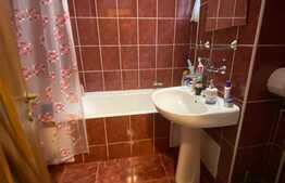 Apartament cu 3 camere, zona Aurel Vlaicu!