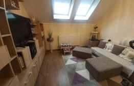 Apartament 3 camere, 47mp, decomandat, zona strazii Busteni