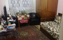 Apartament 4 camere, decomandat, etaj intermediar, zona Complex Diana