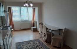 Apartament 3 camere, 67 mp, zona Florilor, loc de parcare