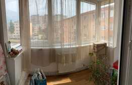 Apartament 2 camere, 50mp, decomandat, zona linistita in cartierul Tractoru