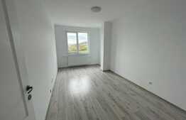 Apartamentul mult cautat ! 3 camere, intermediar, view, finisat, zona VIVO