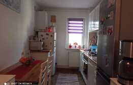 Apartament 3 camere, 65 mp, zona Astra 