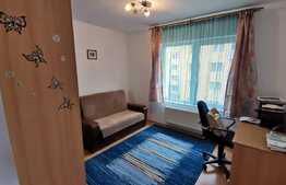 Apartament 3 camere, 58 mp, parcare, zona Florilor