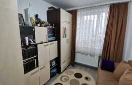 Apartament 3 camere, 61 mp, parcare, zona Vivo