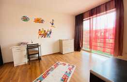 Duplex, 5 camere, 150 mp utili, 200 mp gradina, garaj, zona strazii Buna Ziua