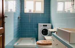 Duplex, 5 camere, 150 mp utili, 200 mp gradina, garaj, zona strazii Buna Ziua