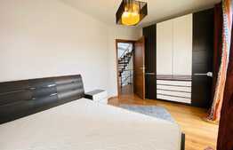 Duplex, 5 camere, 150 mp utili, 200 mp gradina, garaj, zona strazii Buna Ziua