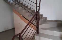 Spatiu comercial de inchiriat, 410 mp, zona Tauti