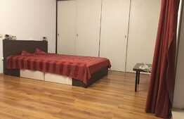 Apartament cu o camera, decomandat, parcare, CF inclusa in pret, in zona Strazii Teodor Mihali